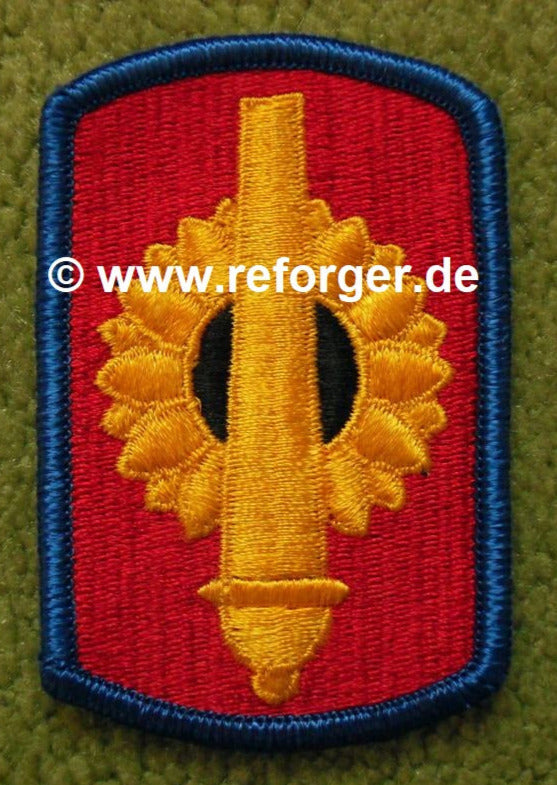 Armabzeichen 130th Field Artillery Brigade