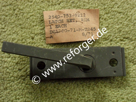 REO M35 Hood Locking Latch