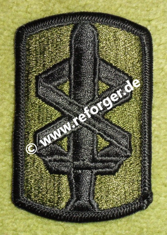 Finden Sie die besten Angebote für 18th MEDCOM Armabzeichen - exklusiv bei reforger military...