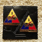 1st Armored Division (old ironsides) Distinctive Unit Crest Abzeichen Anstecker Pin für Sammler und Uniformen