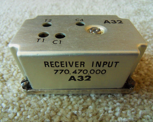 A32 Elektronikmodul, das als Receiver Input für das PRC-77 Funkgerät dient