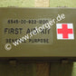 Olivgrüne Kunststoffbox, US Army First Aid Kit – General Purpose. Verbandskasten für Militärfahrzeuge.