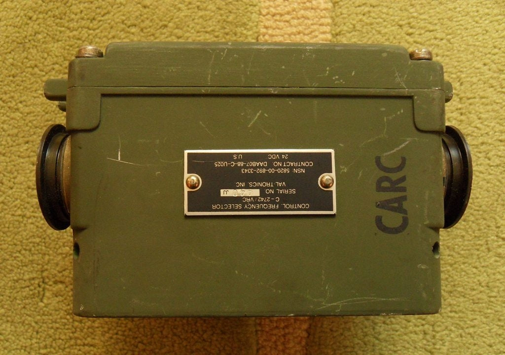 C-2742/VRC Frequency Selector Control Box – Draufsicht mit Data Plate (Typenbezeichnung)